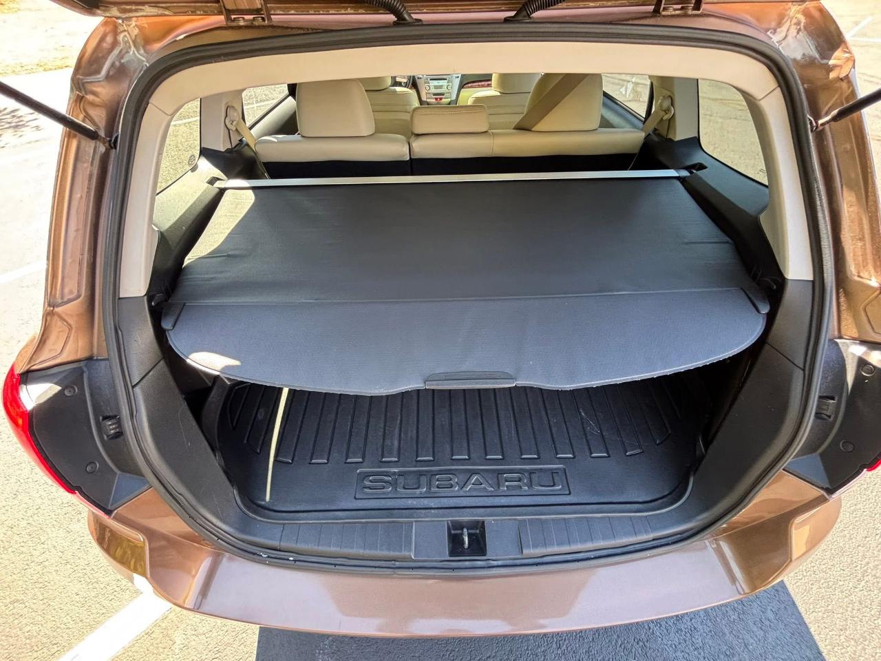 Subaru Outback 4dr Wgn 2.5i Limited 2011