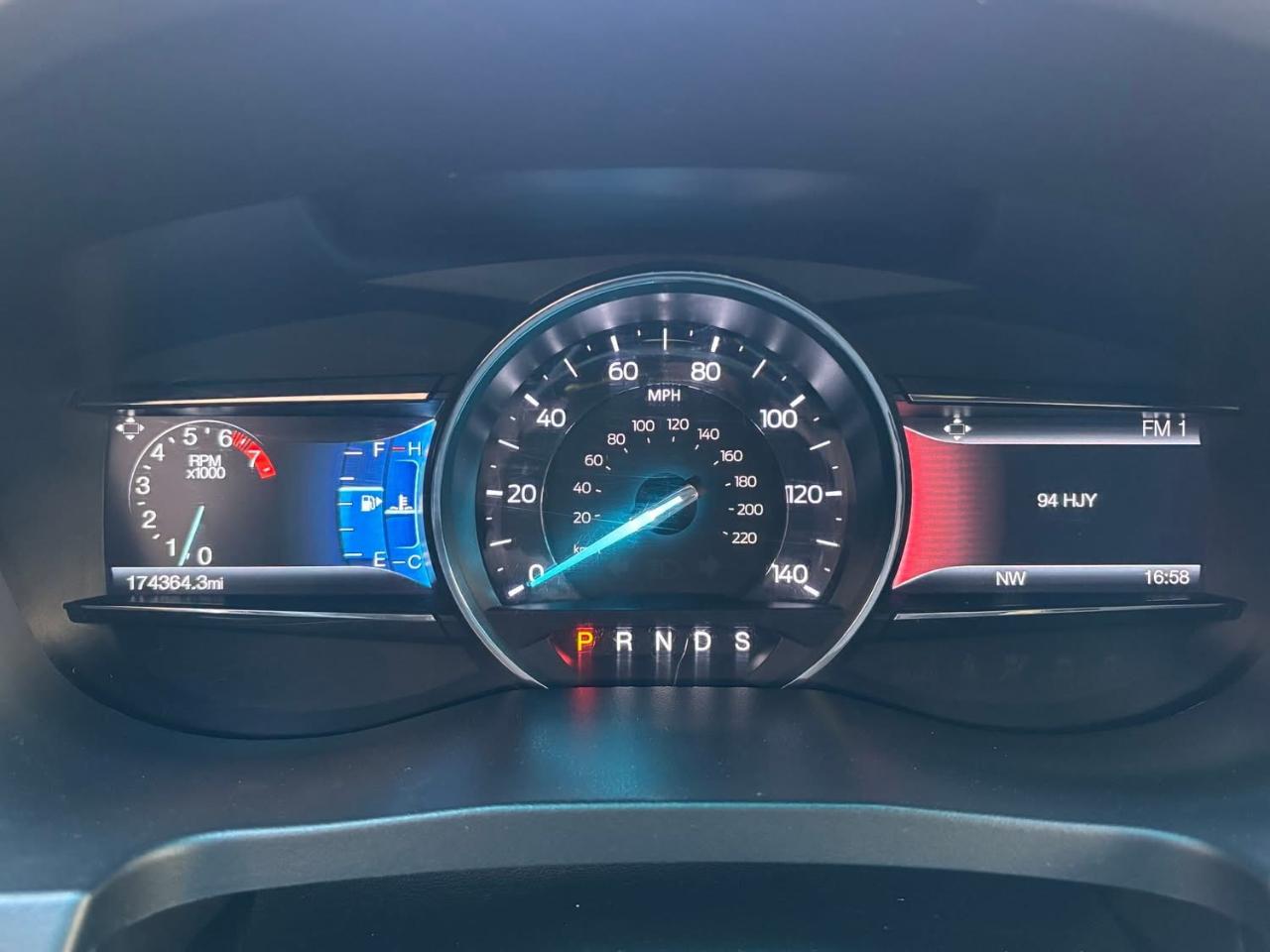 Ford Explorer XLT 4D SUV FWD 2016