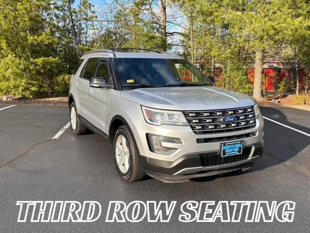 2016 Ford Explorer XLT 4D SUV FWD