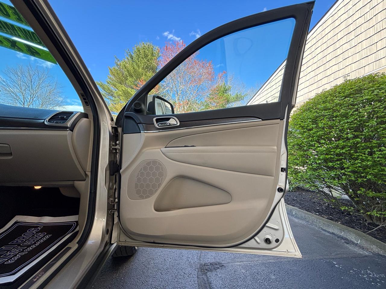 Jeep Grand Cherokee Limited 4WD 2014