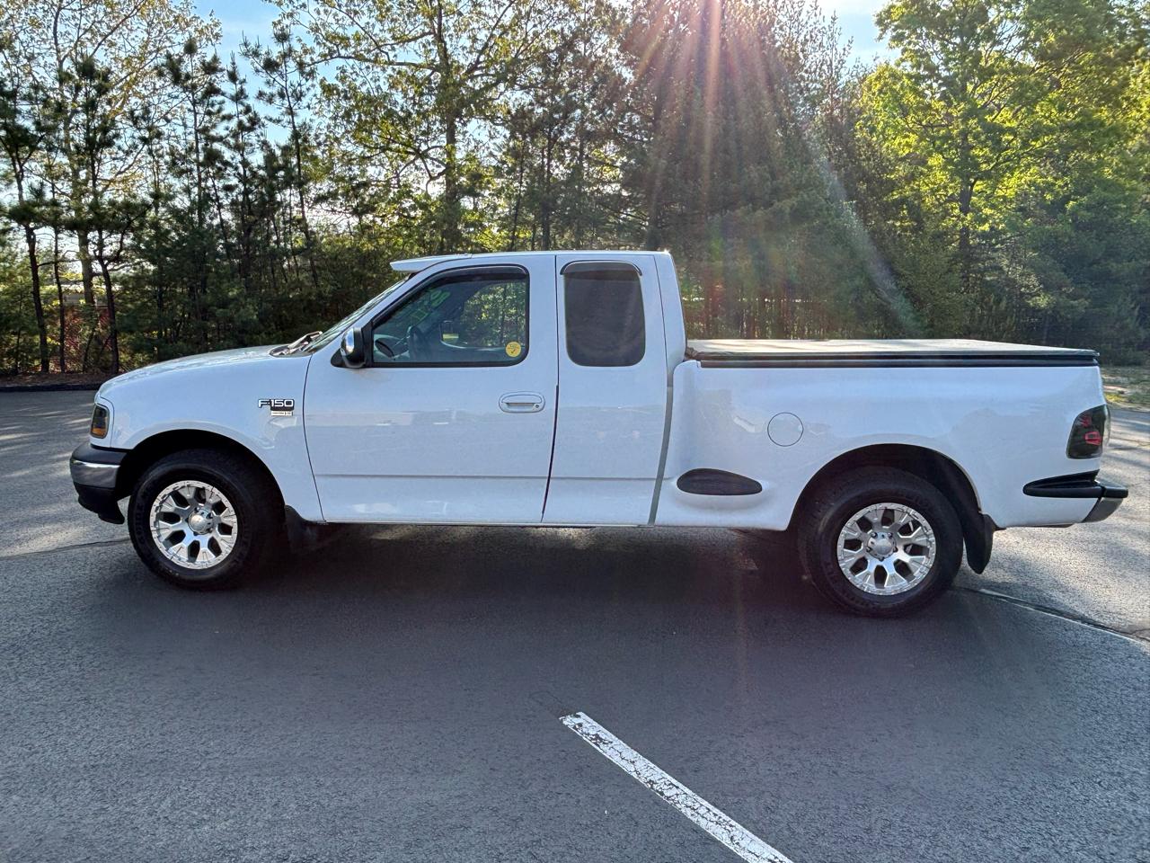 Ford F-150 XL SuperCab Flareside 2WD 2001