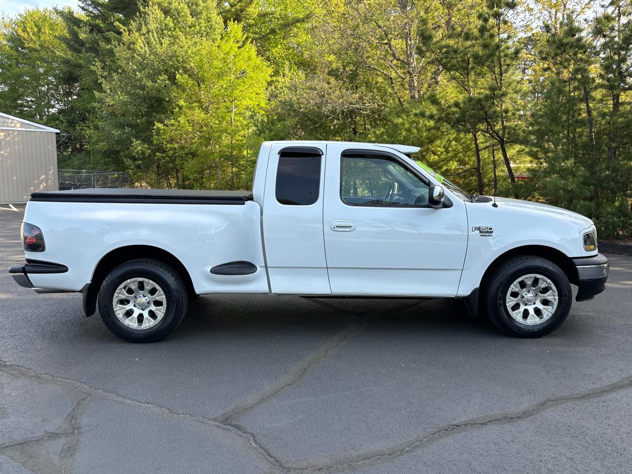 Ford F-150 XL SuperCab Flareside 2WD 2001