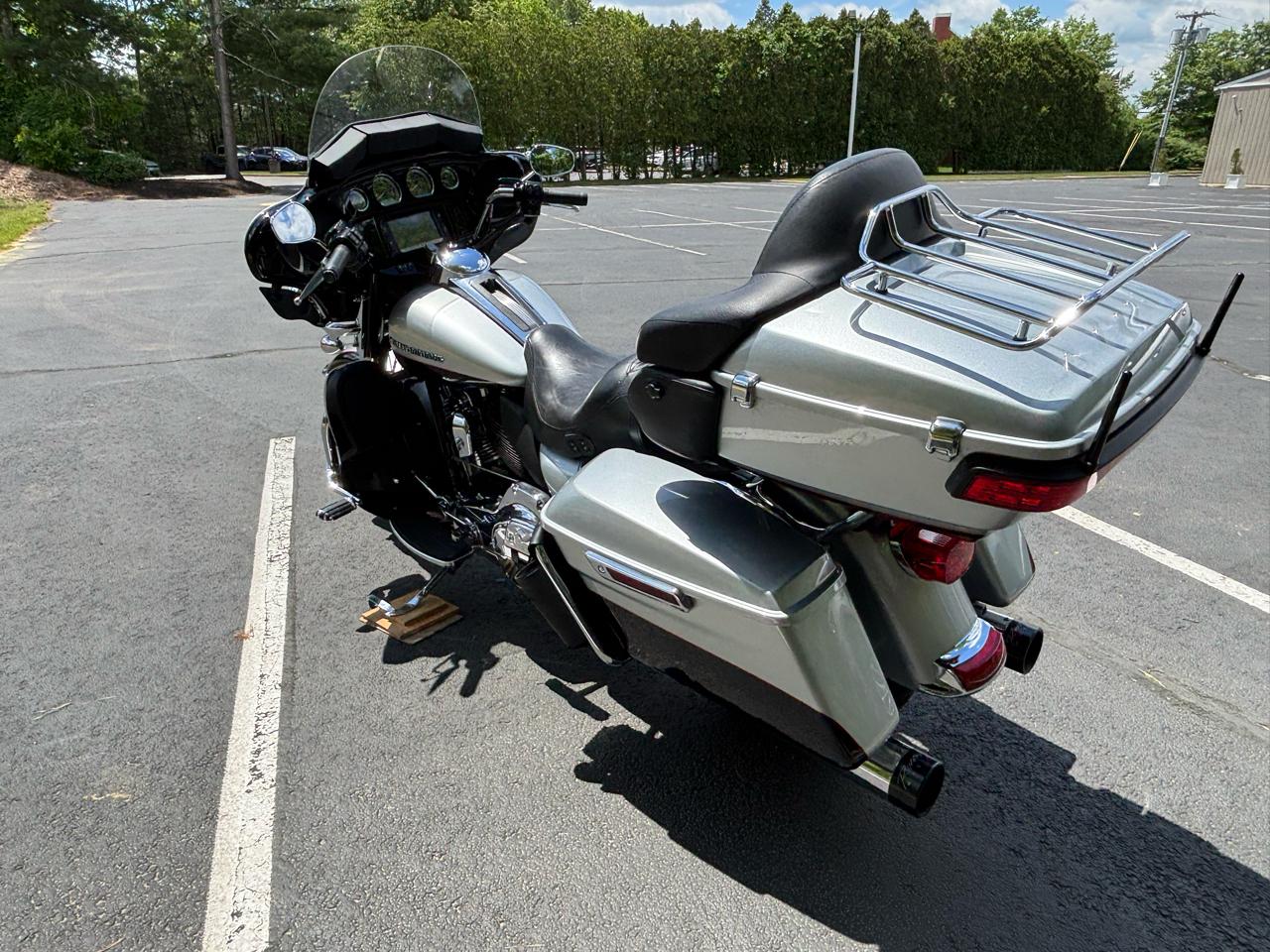 Harley-Davidson FLHTK Ultra Classic Limited 2015