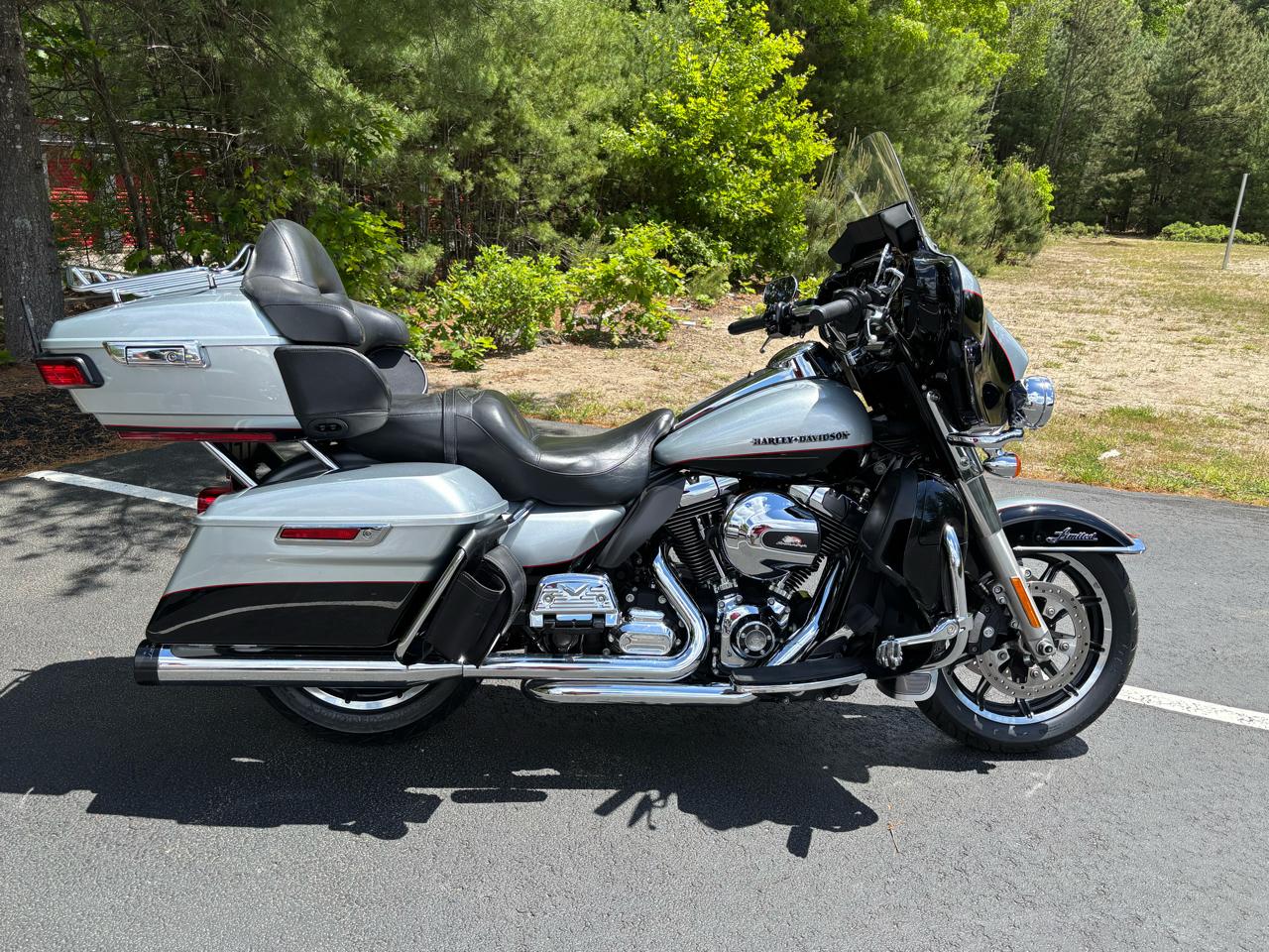 Harley-Davidson FLHTK Ultra Classic Limited 2015