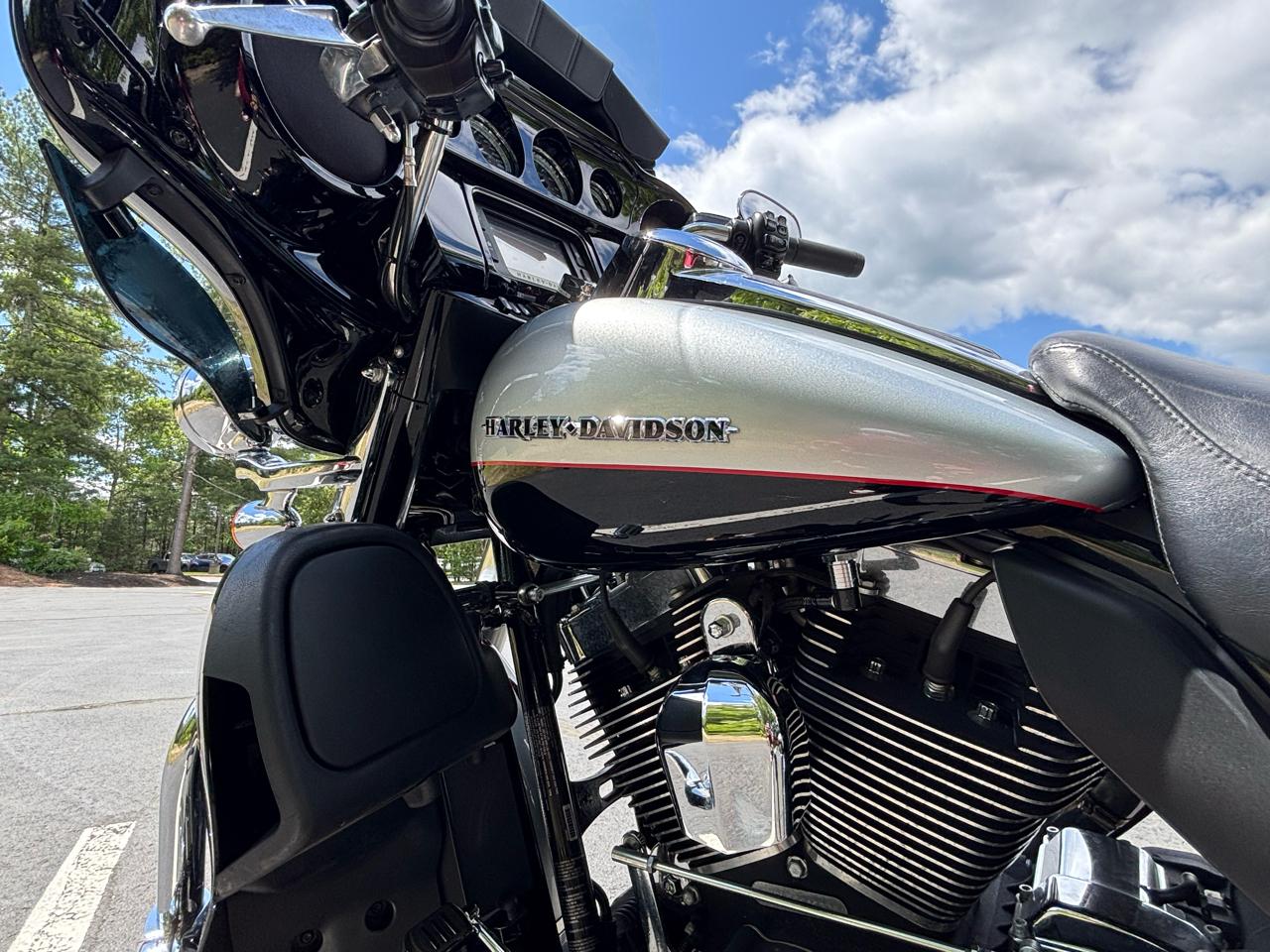 Harley-Davidson FLHTK Ultra Classic Limited 2015