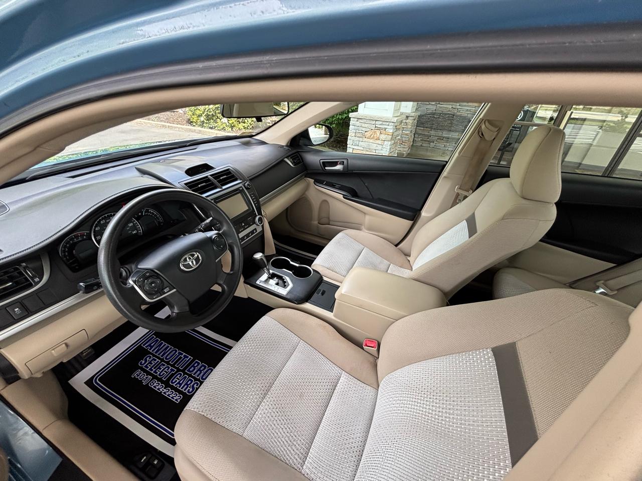 Toyota Camry L 2012