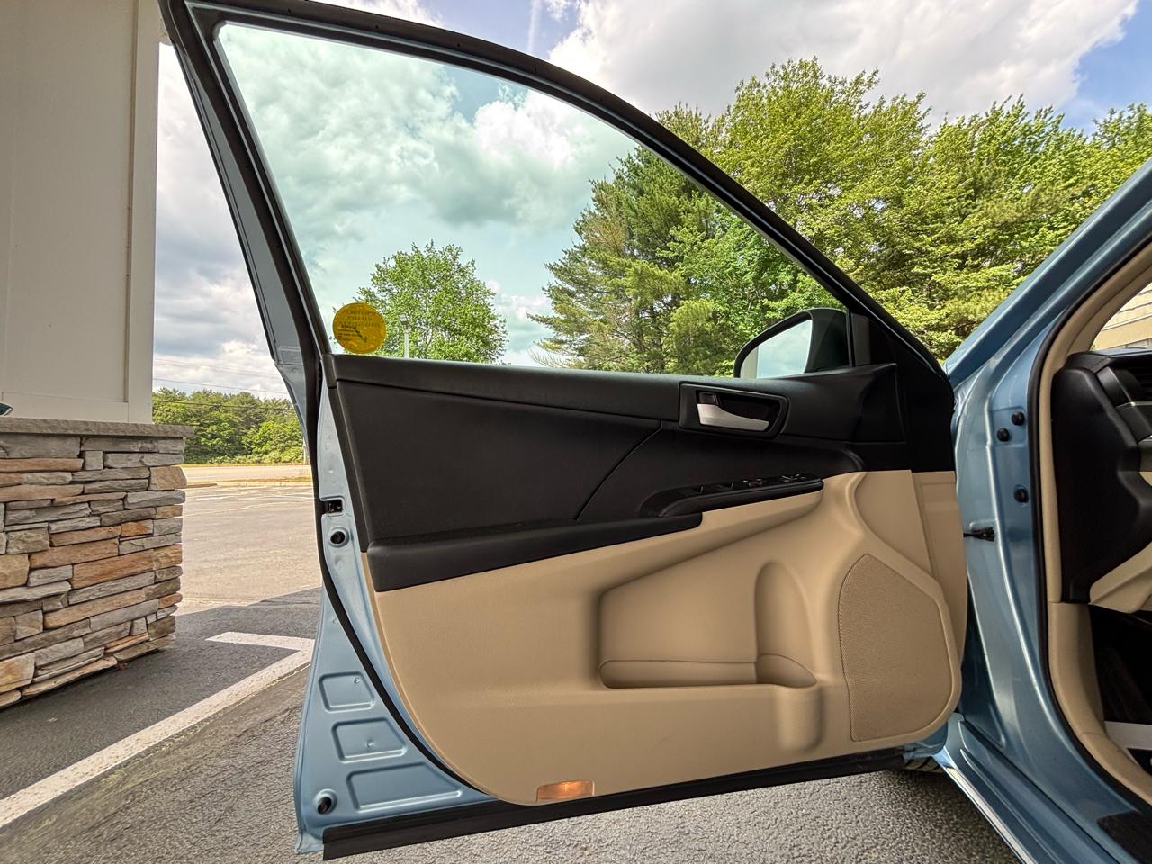 Toyota Camry L 2012