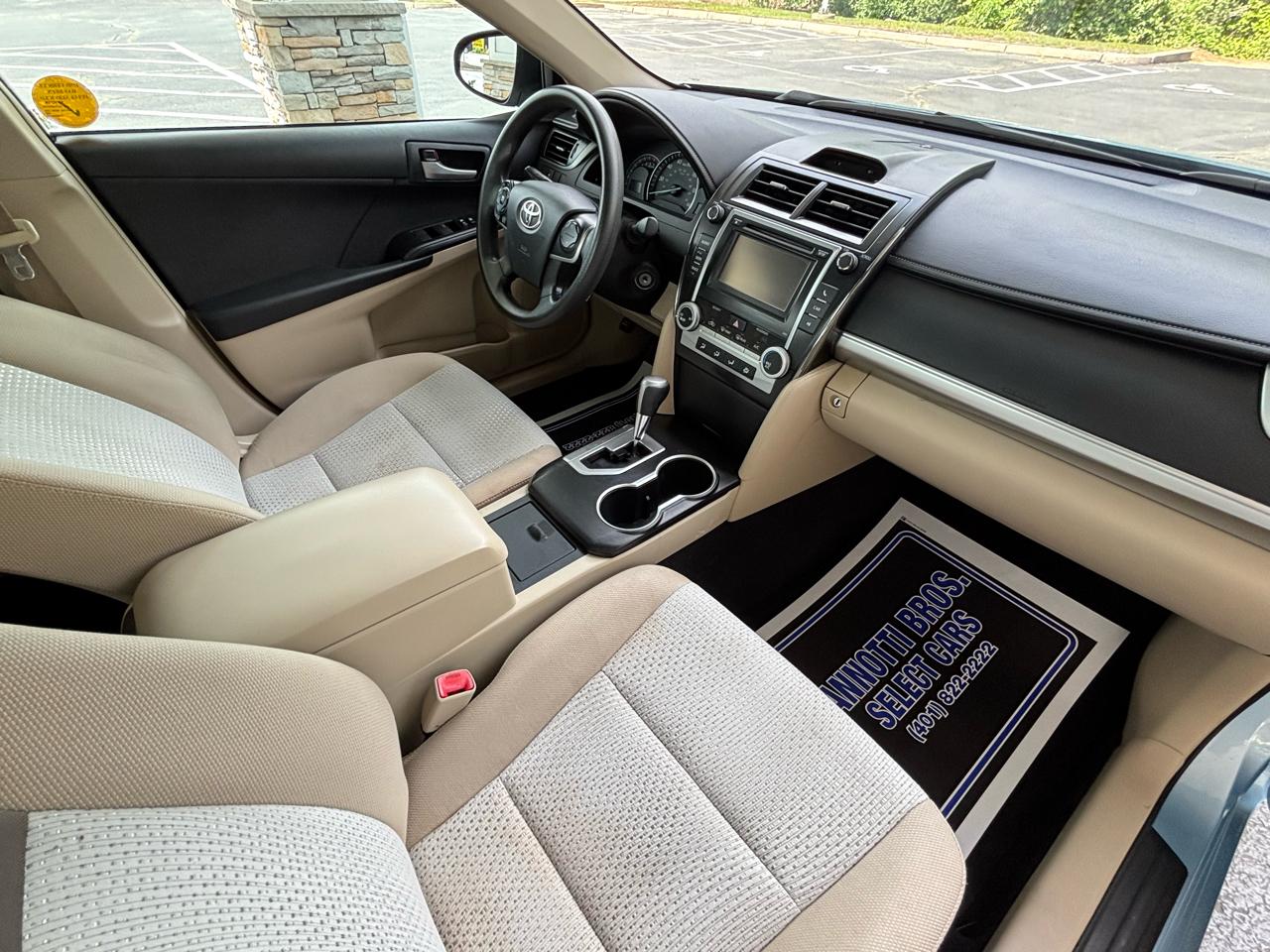 Toyota Camry L 2012