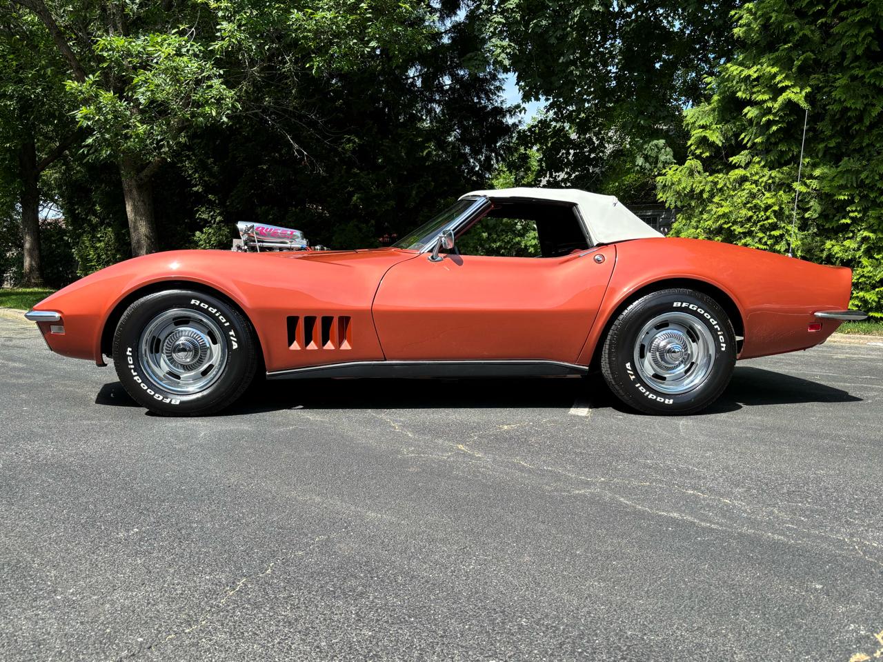 Chevrolet Corvette 2D Convertible 1968