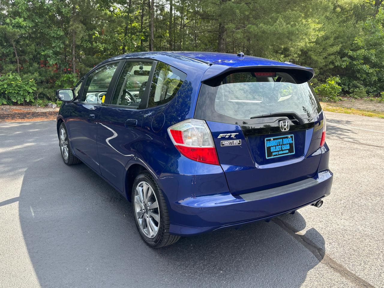 Honda Fit Sport 5-Speed AT 2012