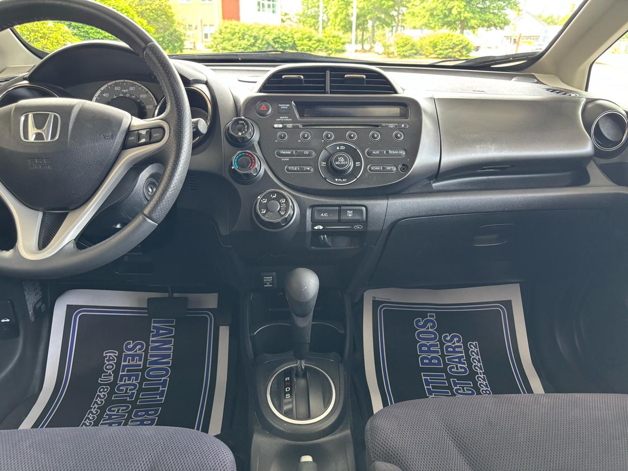 Honda Fit Sport 5-Speed AT 2012