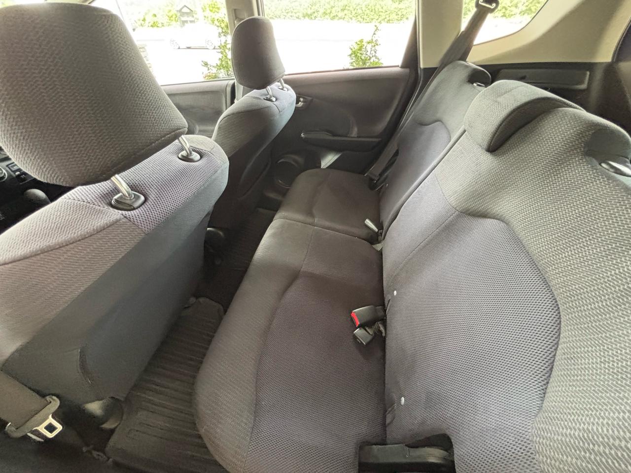 Honda Fit Sport 5-Speed AT 2012