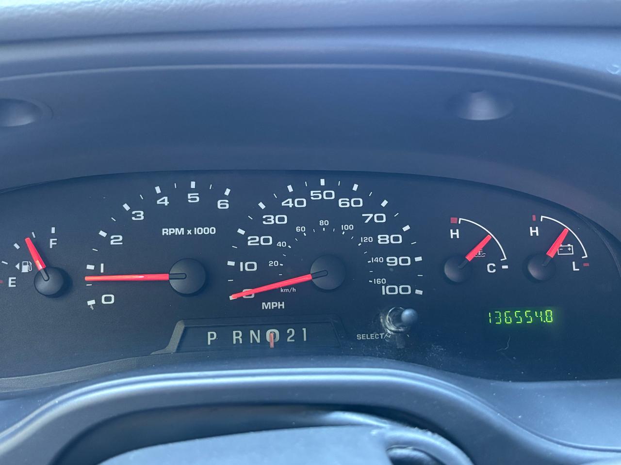 Ford Econoline E-250 2005
