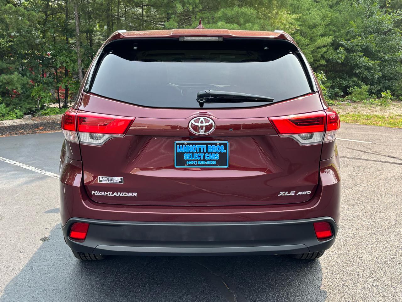 Toyota Highlander XLE AWD V6 2017