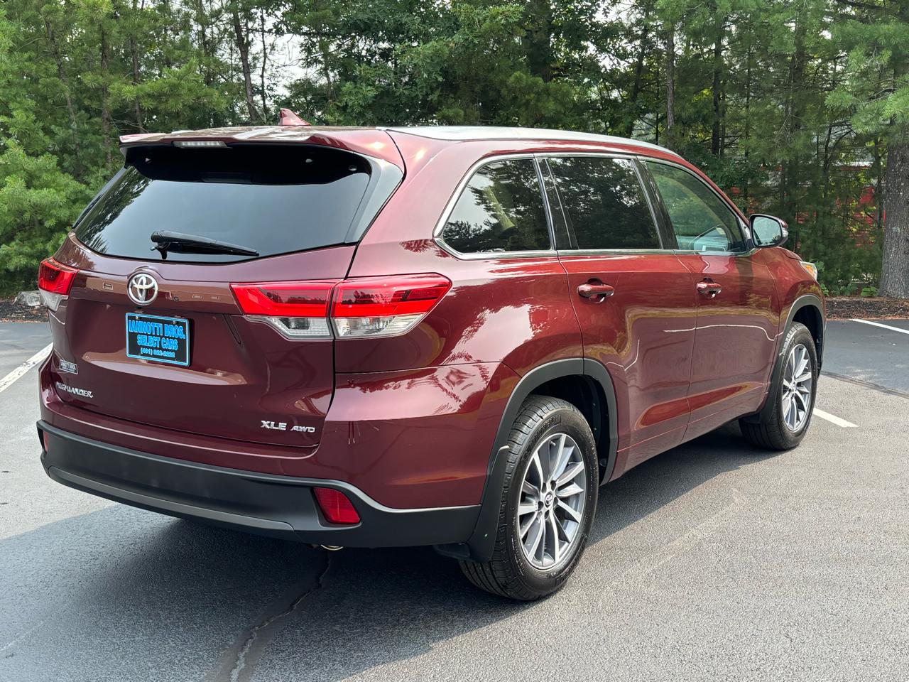 Toyota Highlander XLE AWD V6 2017