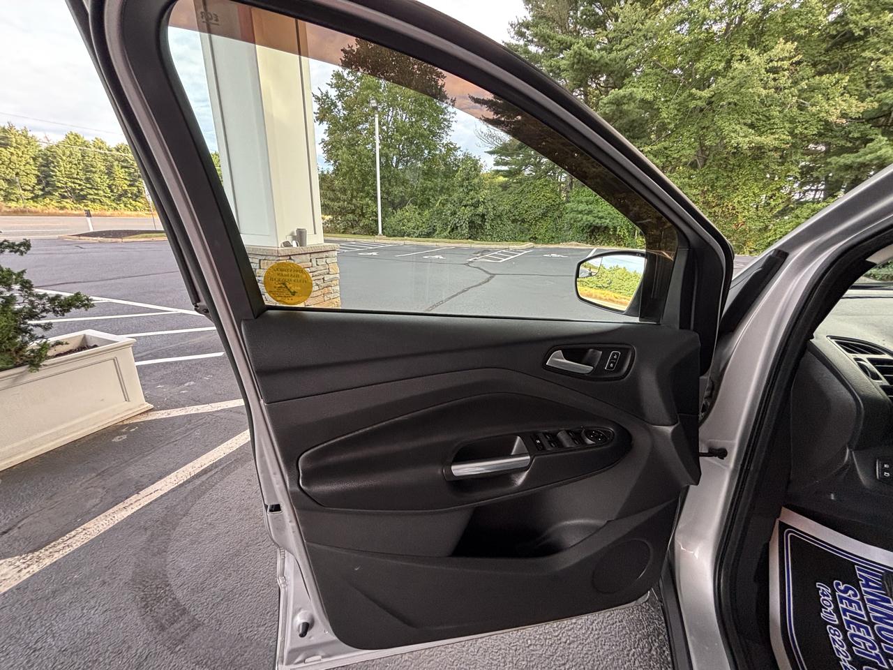 Ford Escape SE 4WD 2016