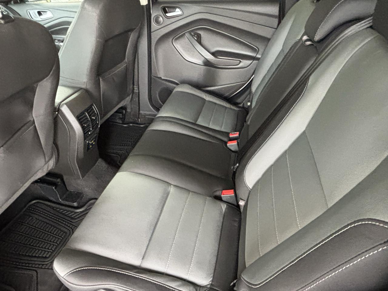 Ford Escape SE 4WD 2016