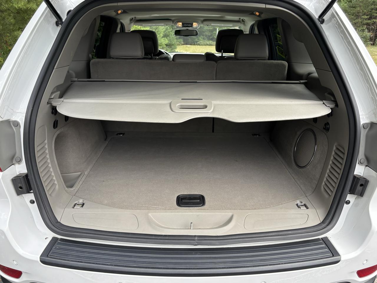 Jeep Grand Cherokee Laredo 4WD 2013