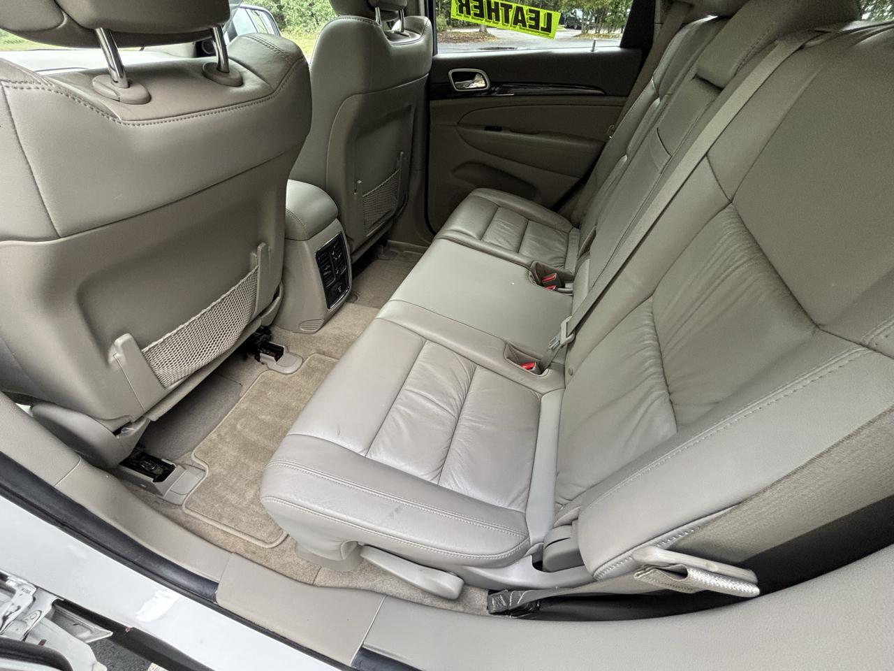 Jeep Grand Cherokee Laredo 4WD 2013