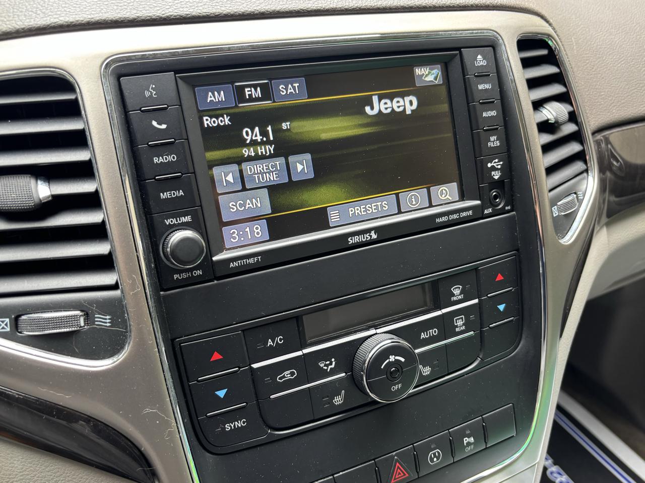 Jeep Grand Cherokee Laredo 4WD 2013