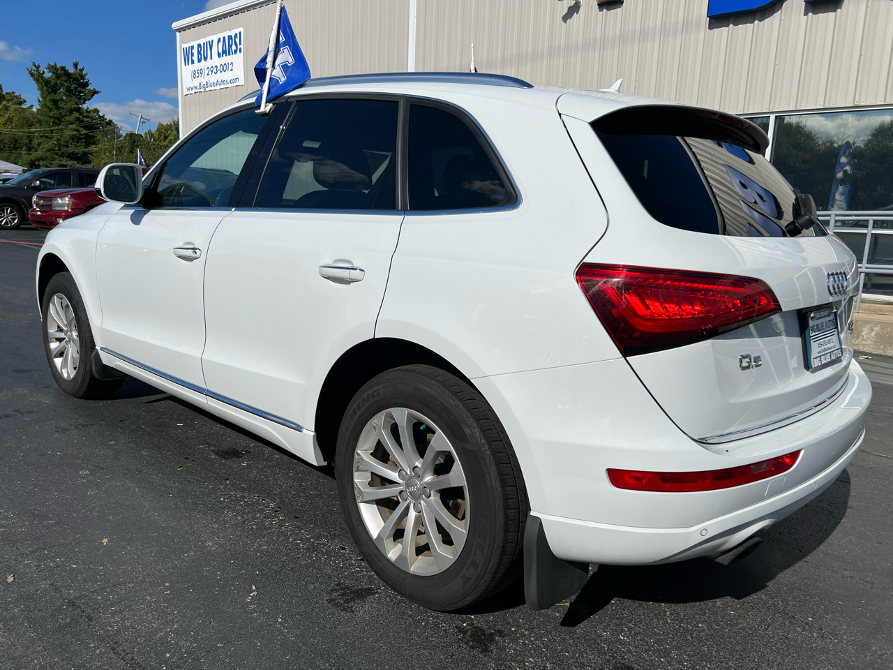 2016 Audi Q5 Premium Plus photo 2