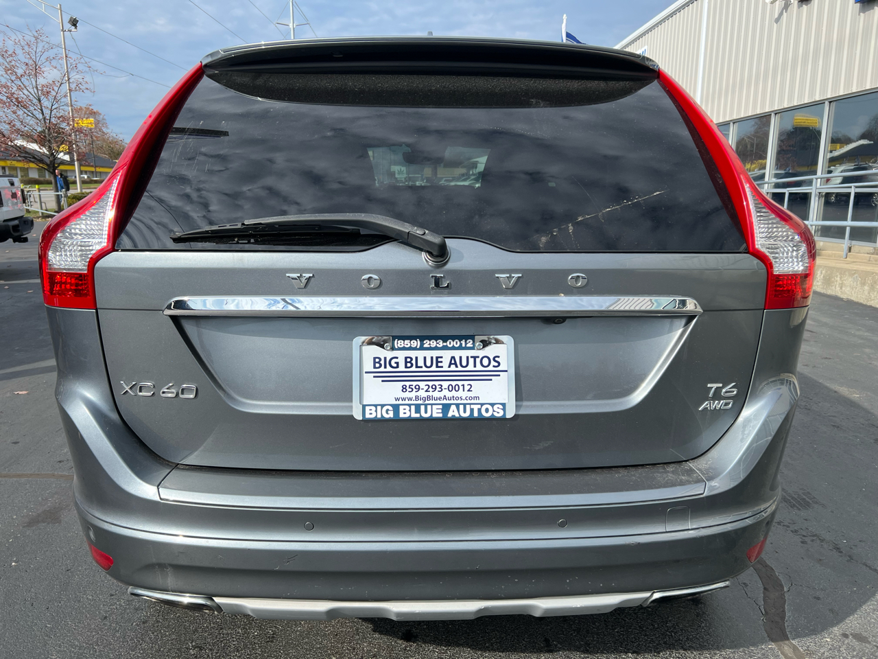 2017 Volvo XC60 T6 Inscription photo 4