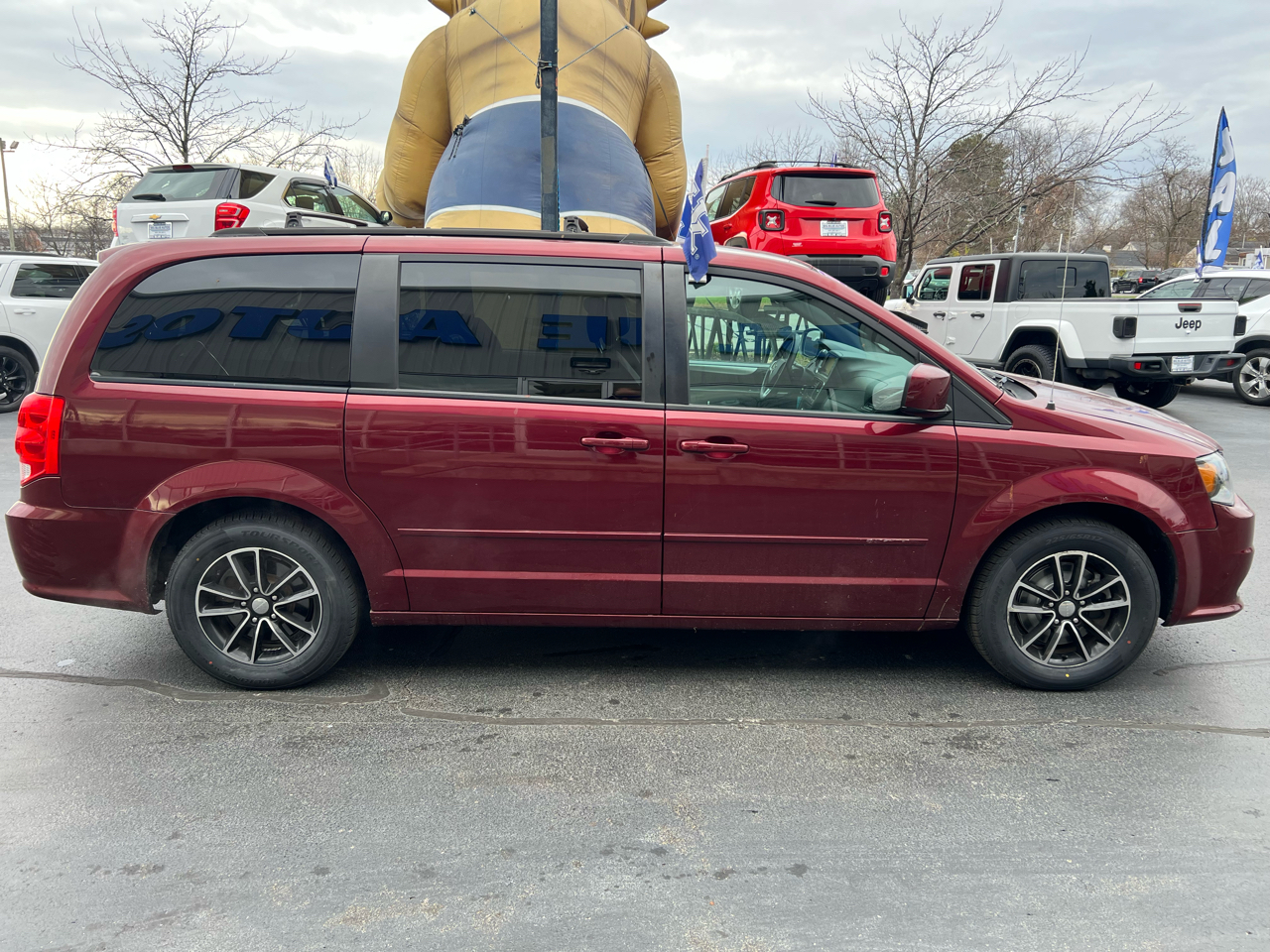 2017 Dodge Grand Caravan GT photo 4