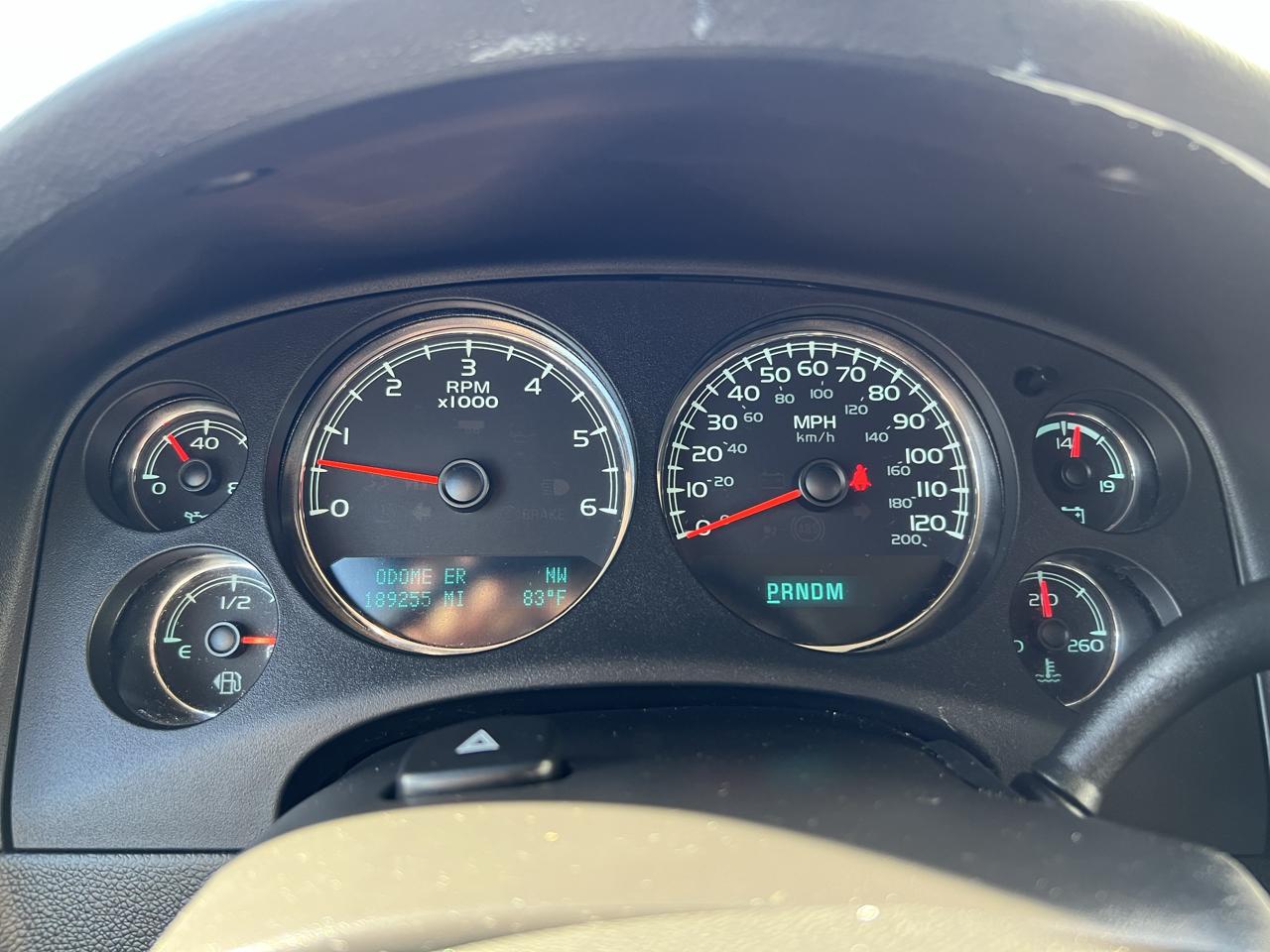 GMC Yukon photo 16