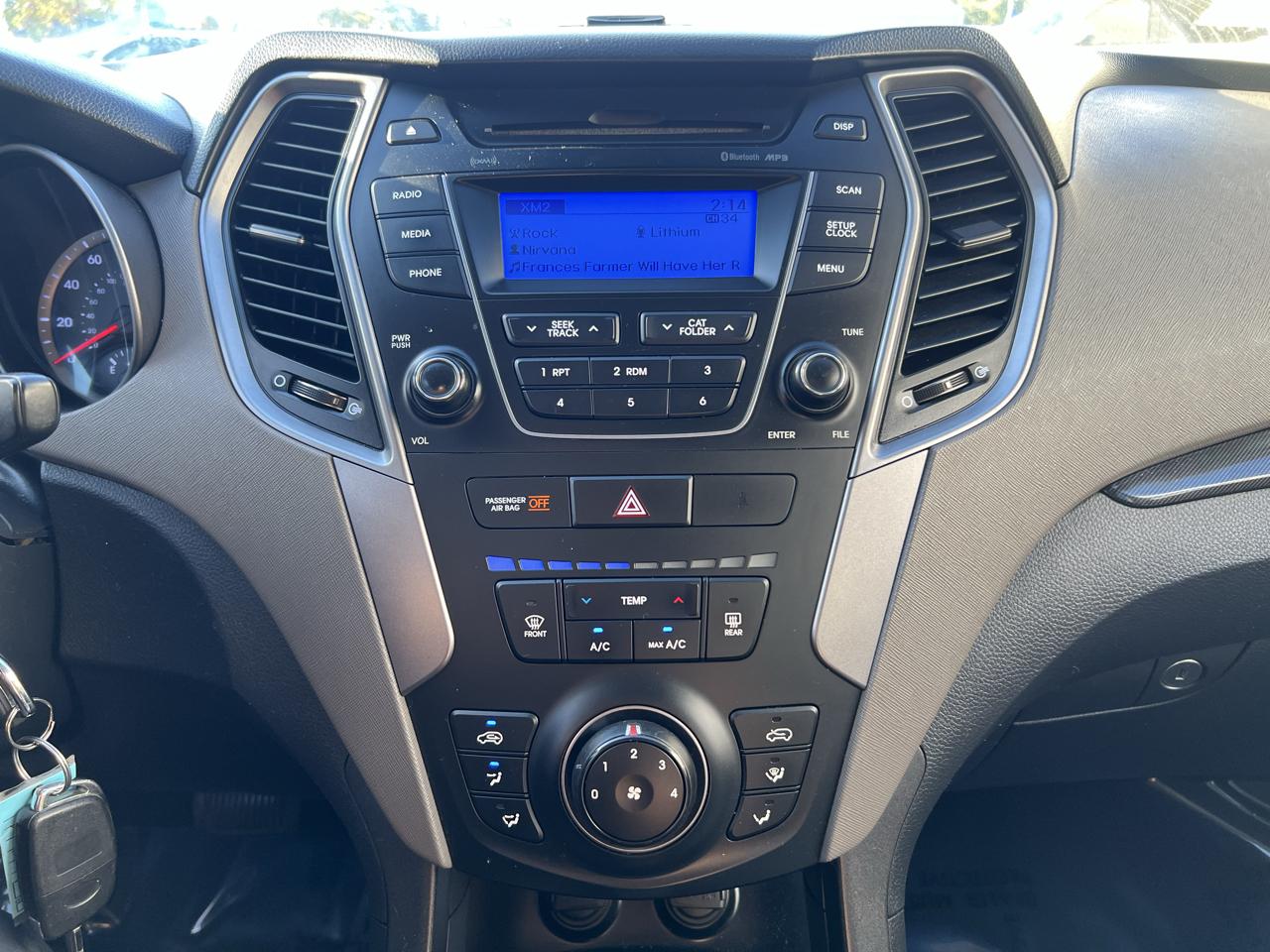 Hyundai Santa Fe Sport photo 16