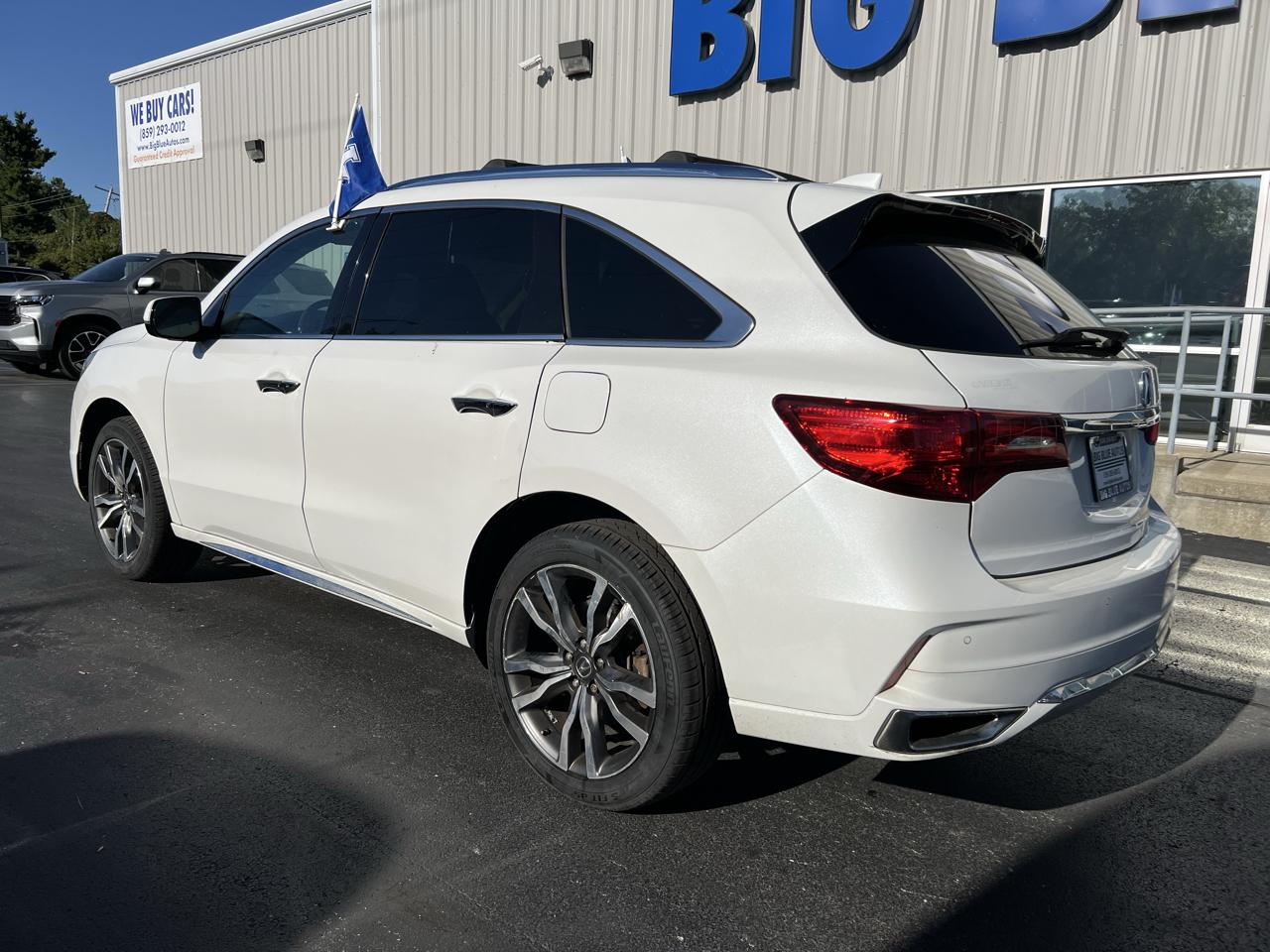 Acura MDX photo 3