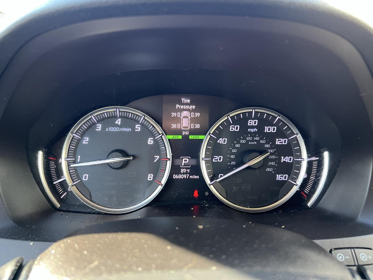 Acura MDX photo 16