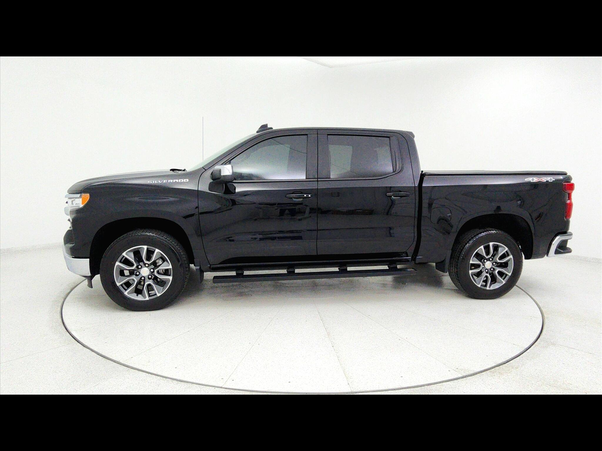 2023 Chevrolet Silverado 1500 LT 4D Crew Cab