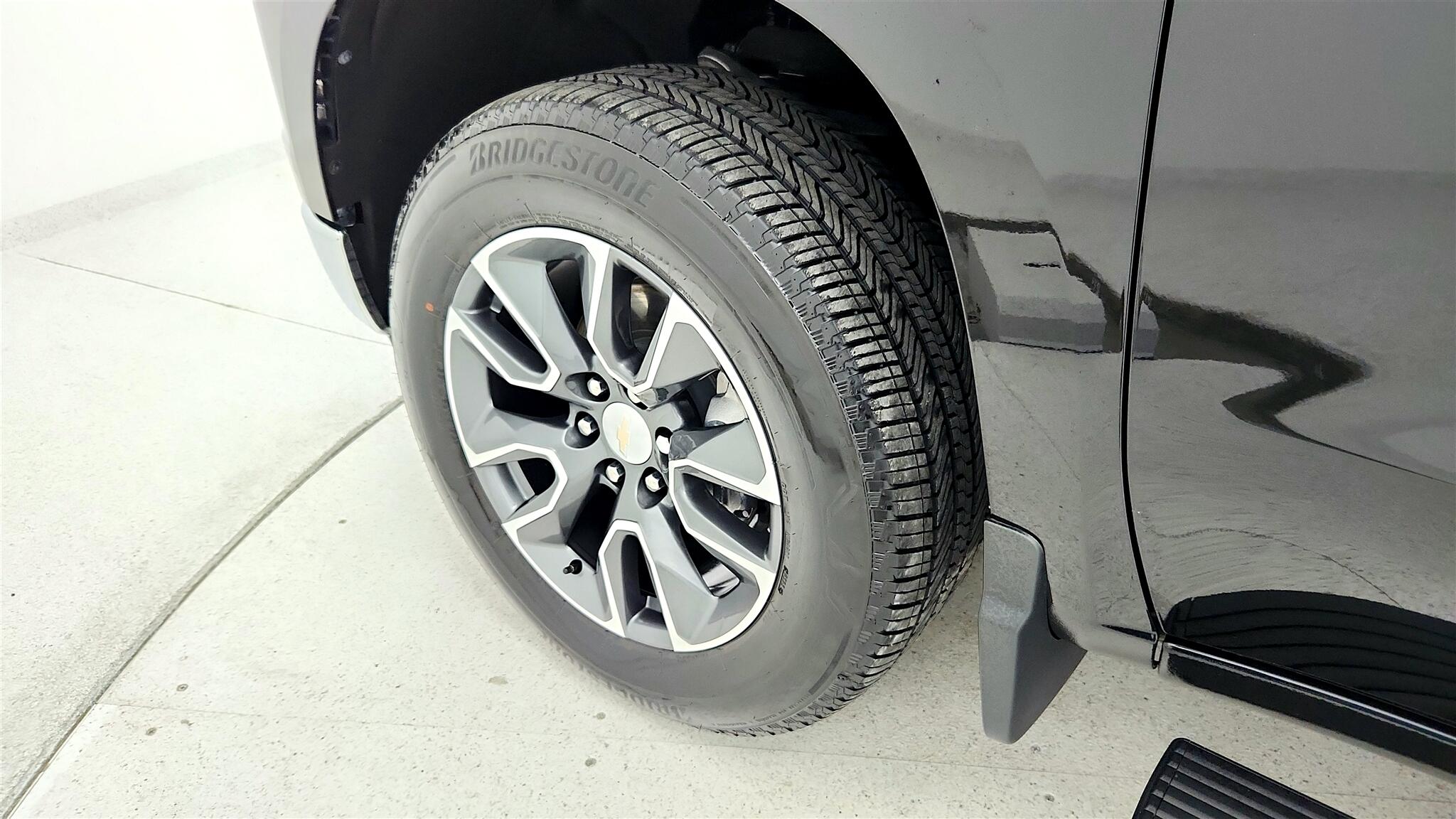 2023 Chevrolet Silverado 1500 LT photo 20