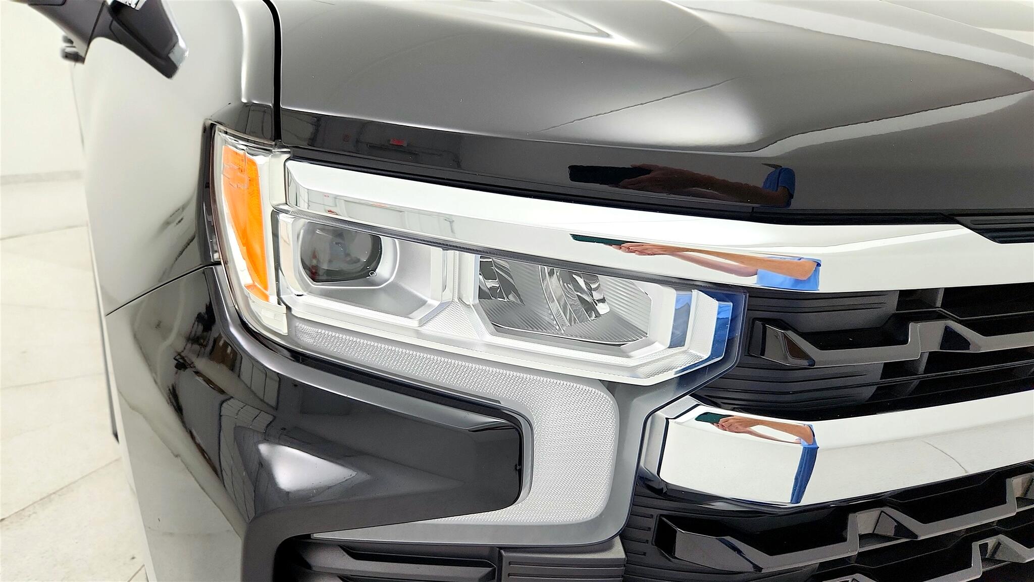 2023 Chevrolet Silverado 1500 LT photo 21