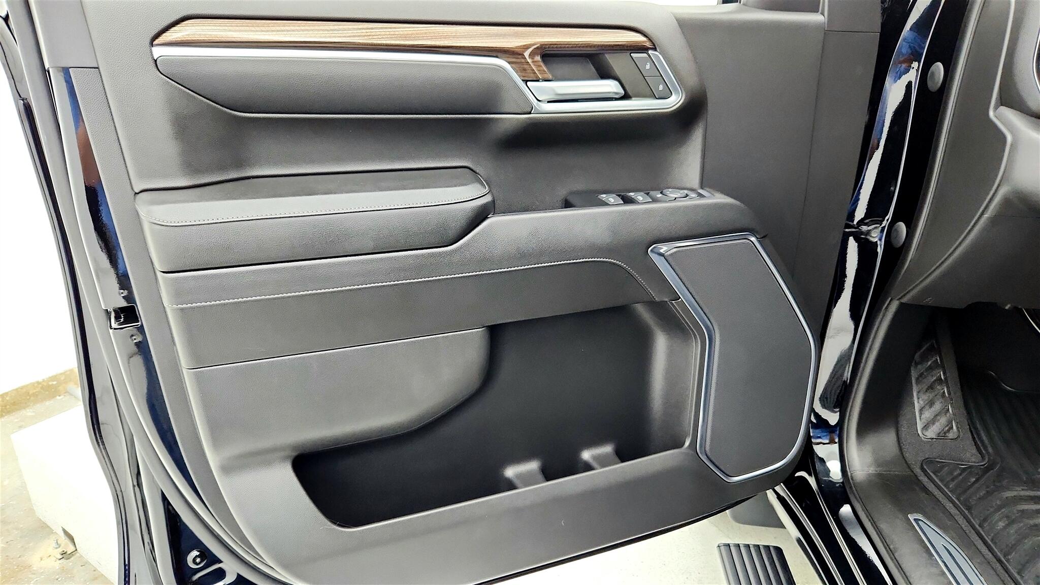 2023 Chevrolet Silverado 1500 LT photo 39