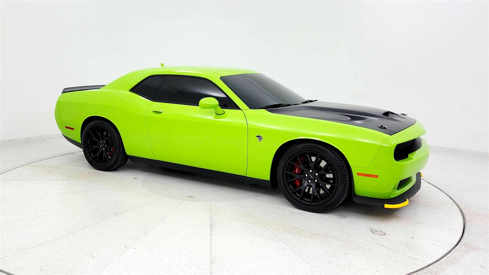 2015 Dodge Challenger SRT8 Hellcat photo 6