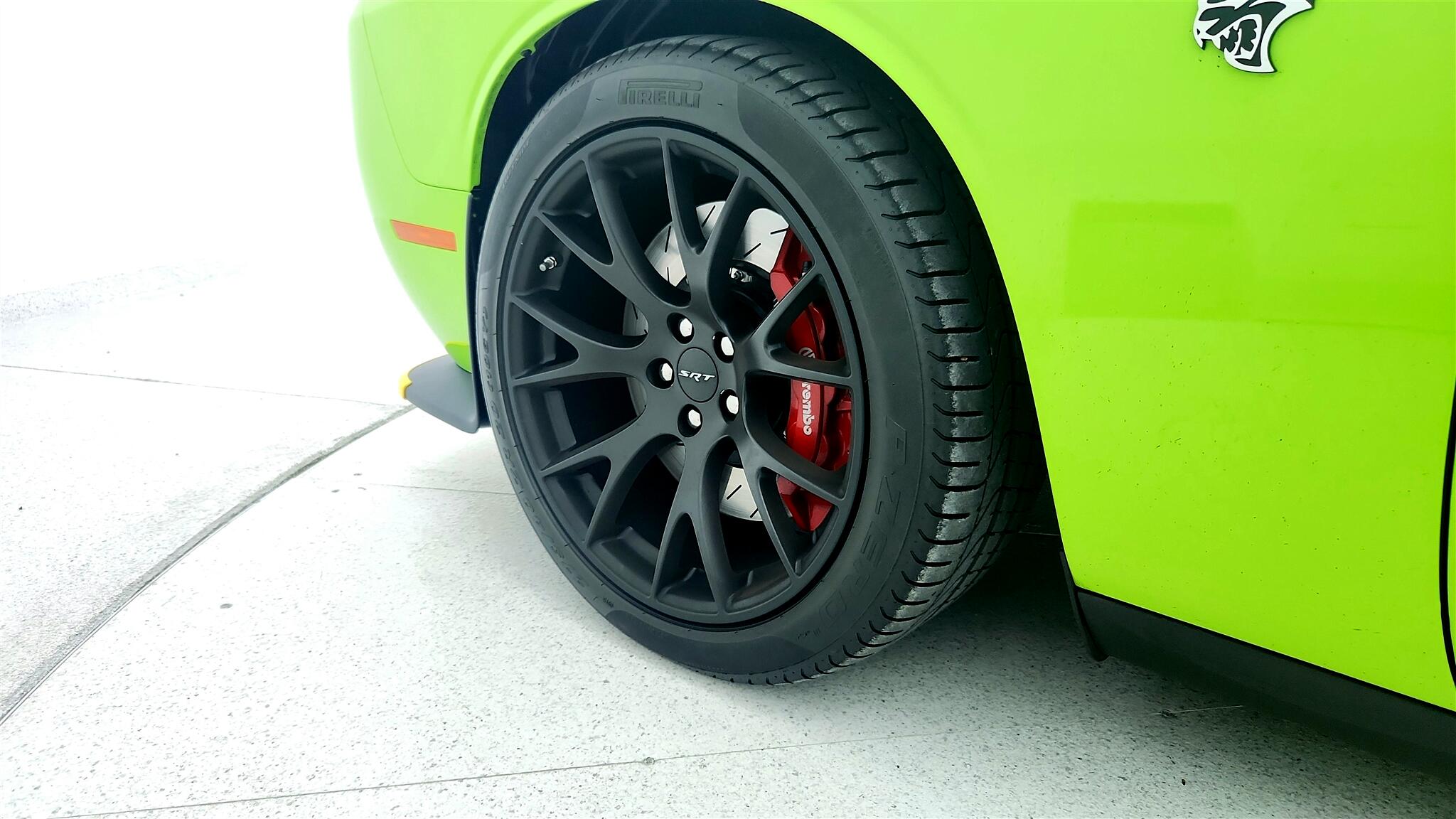 2015 Dodge Challenger SRT8 Hellcat photo 12