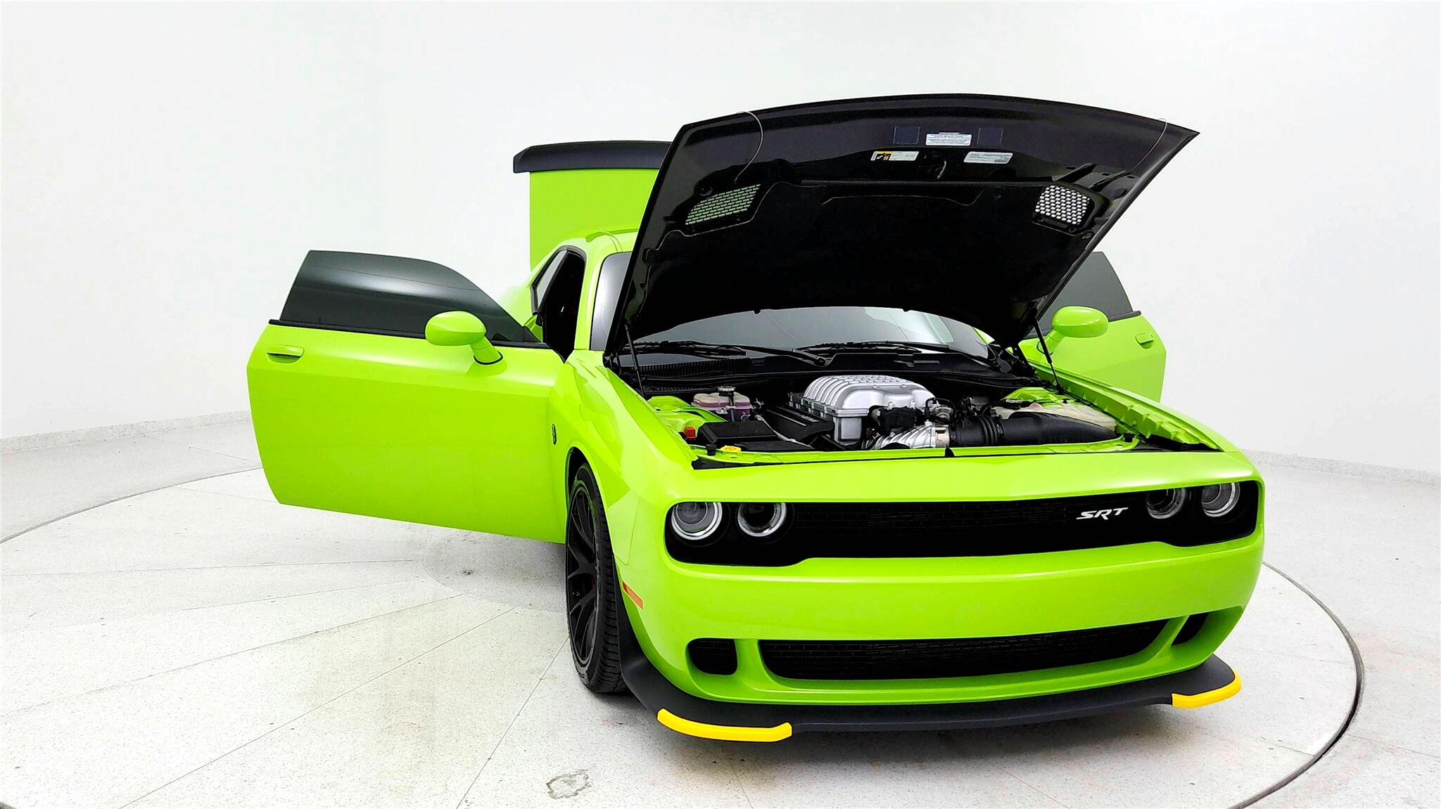 2015 Dodge Challenger SRT8 Hellcat photo 20