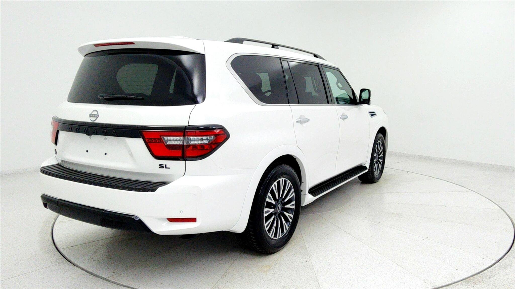 2024 Nissan Armada SL photo 3