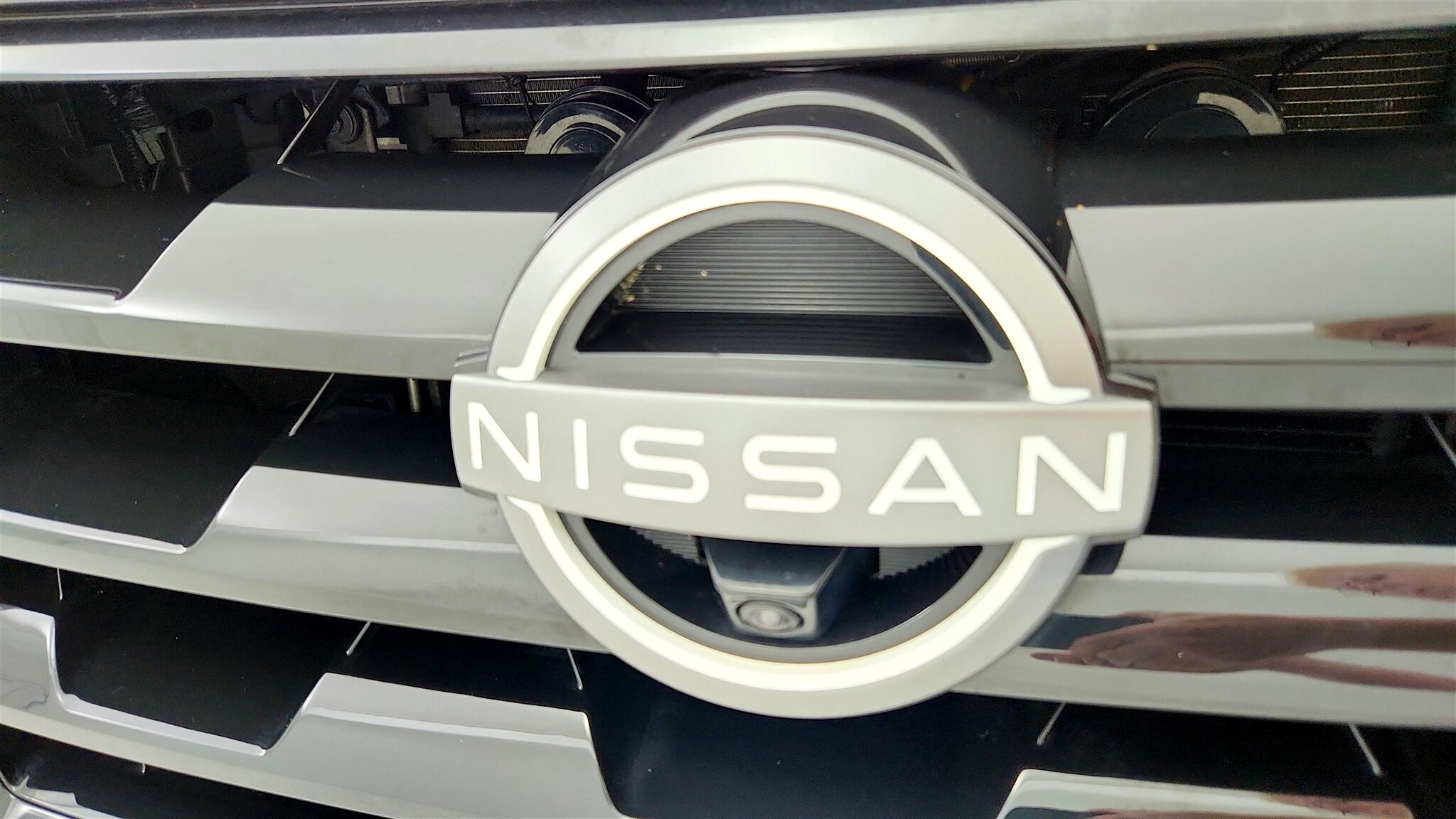 2024 Nissan Armada SL photo 30