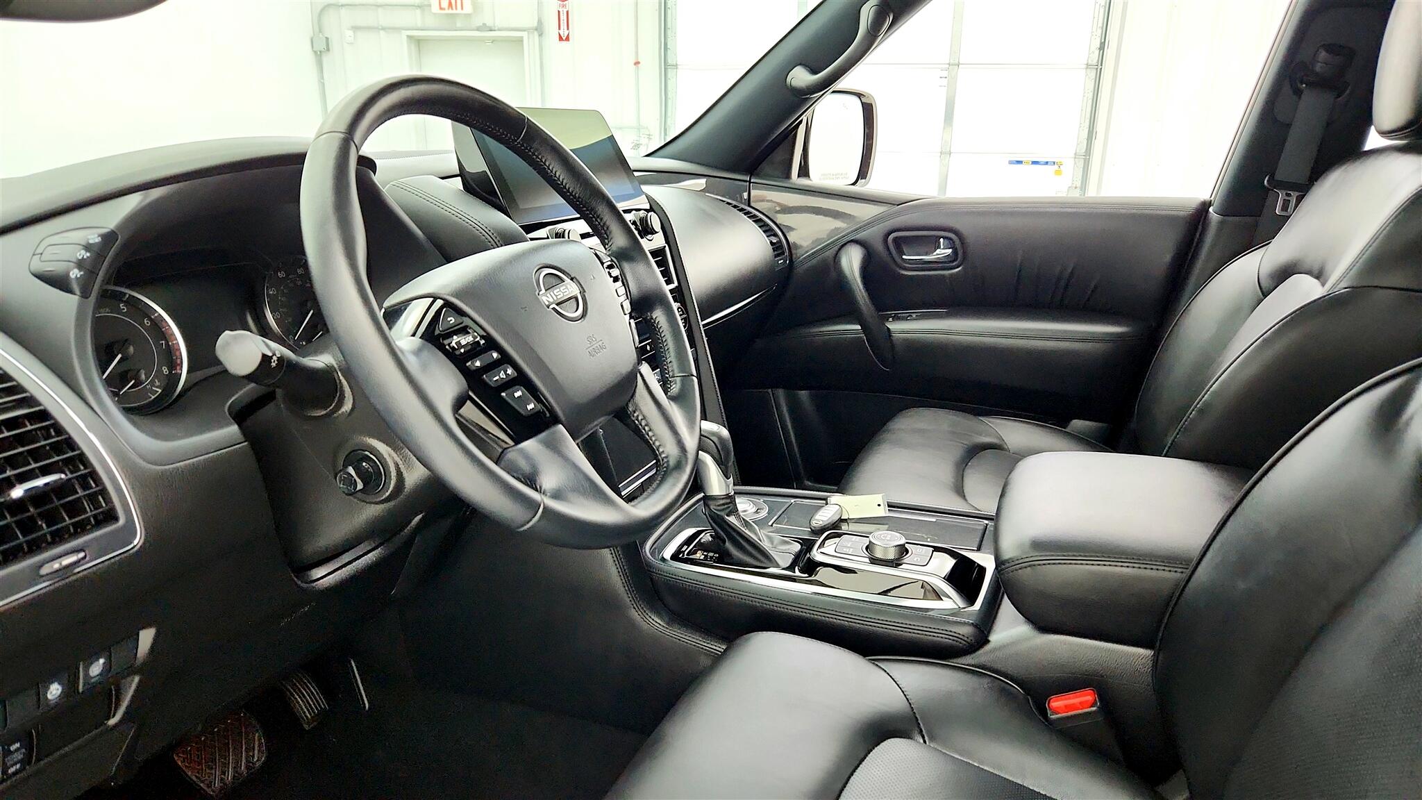 2024 Nissan Armada SL photo 32