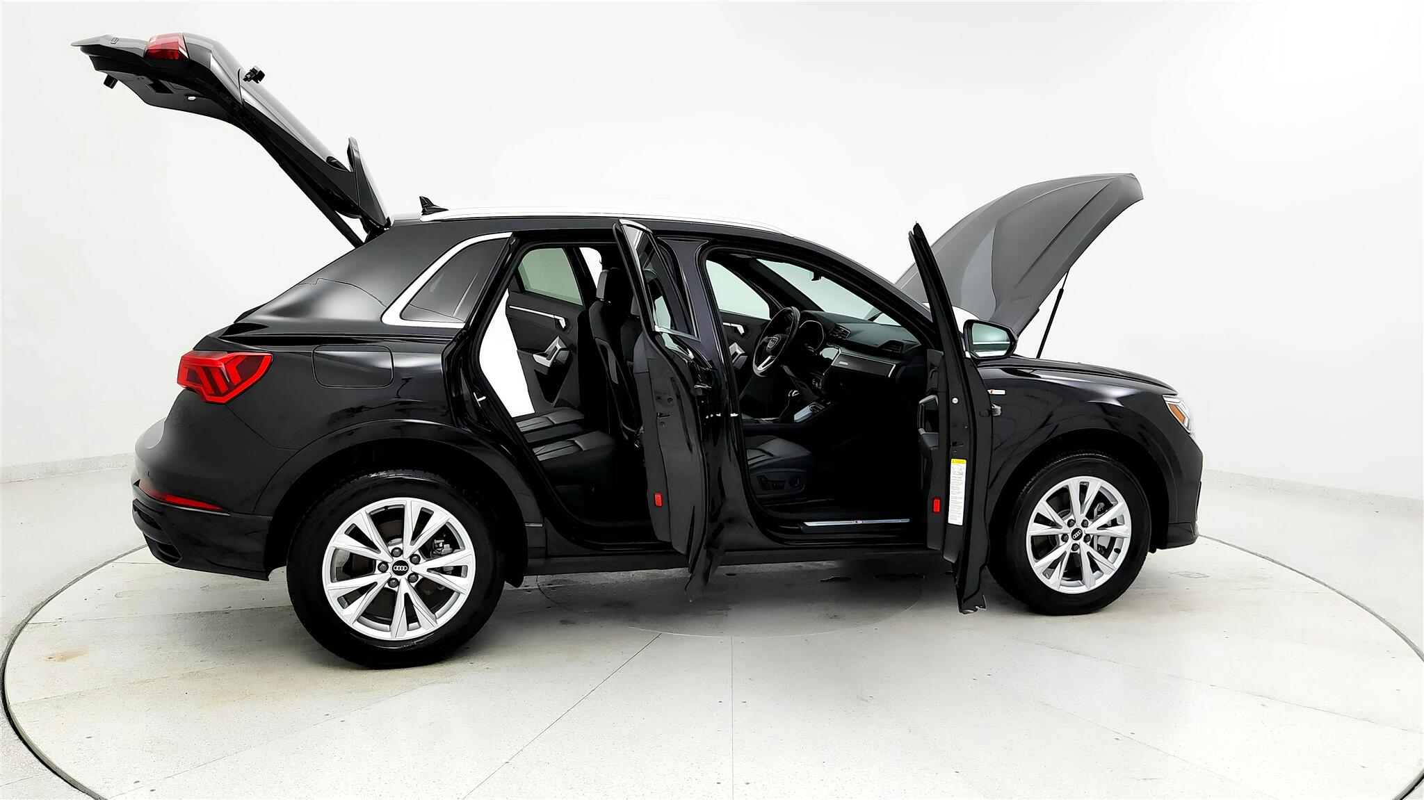 2023 Audi Q3 Premium S line photo 8