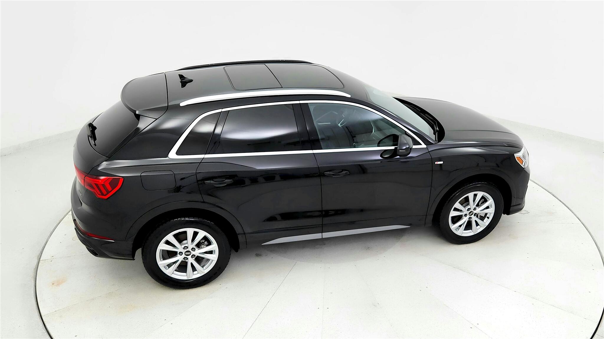 2023 Audi Q3 Premium S line photo 12