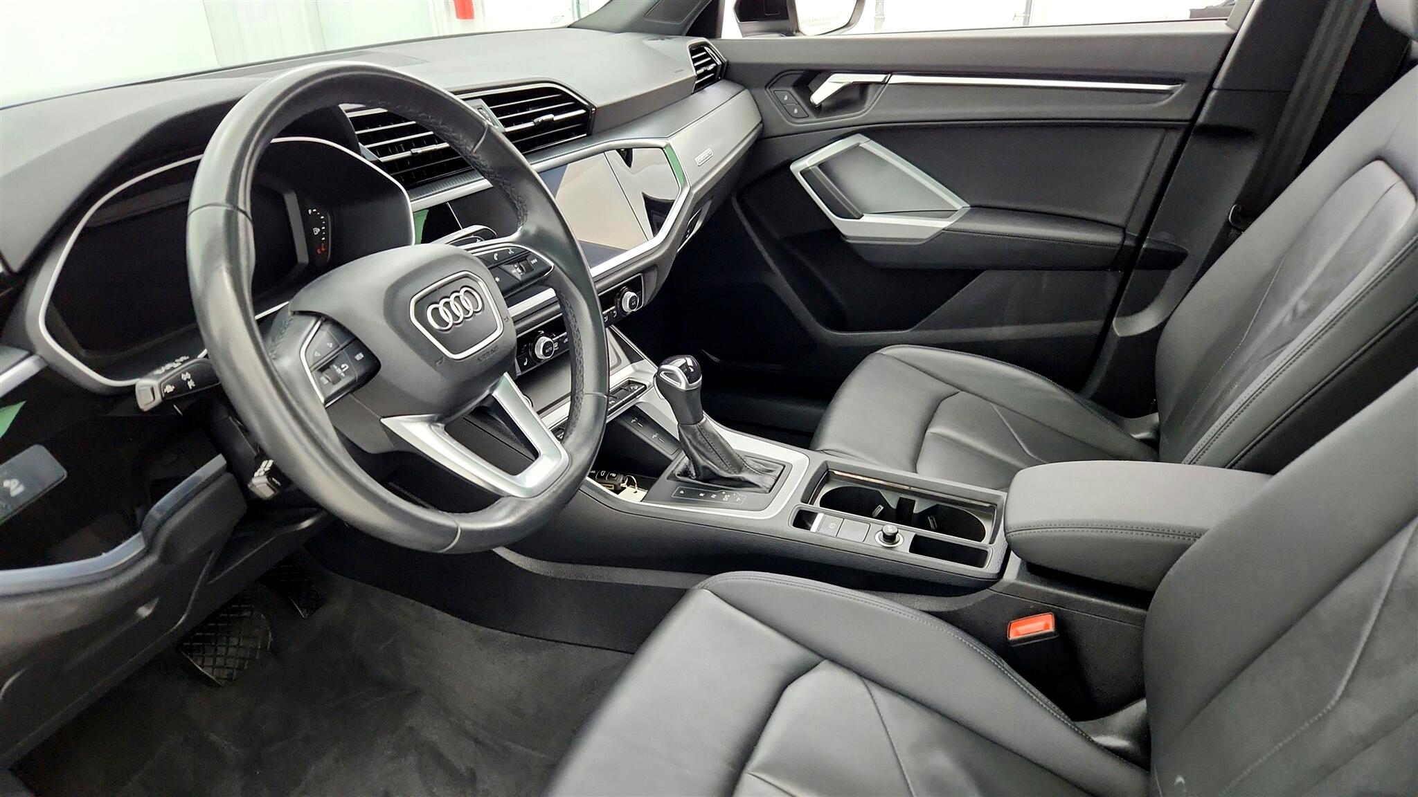 2023 Audi Q3 Premium S line photo 23