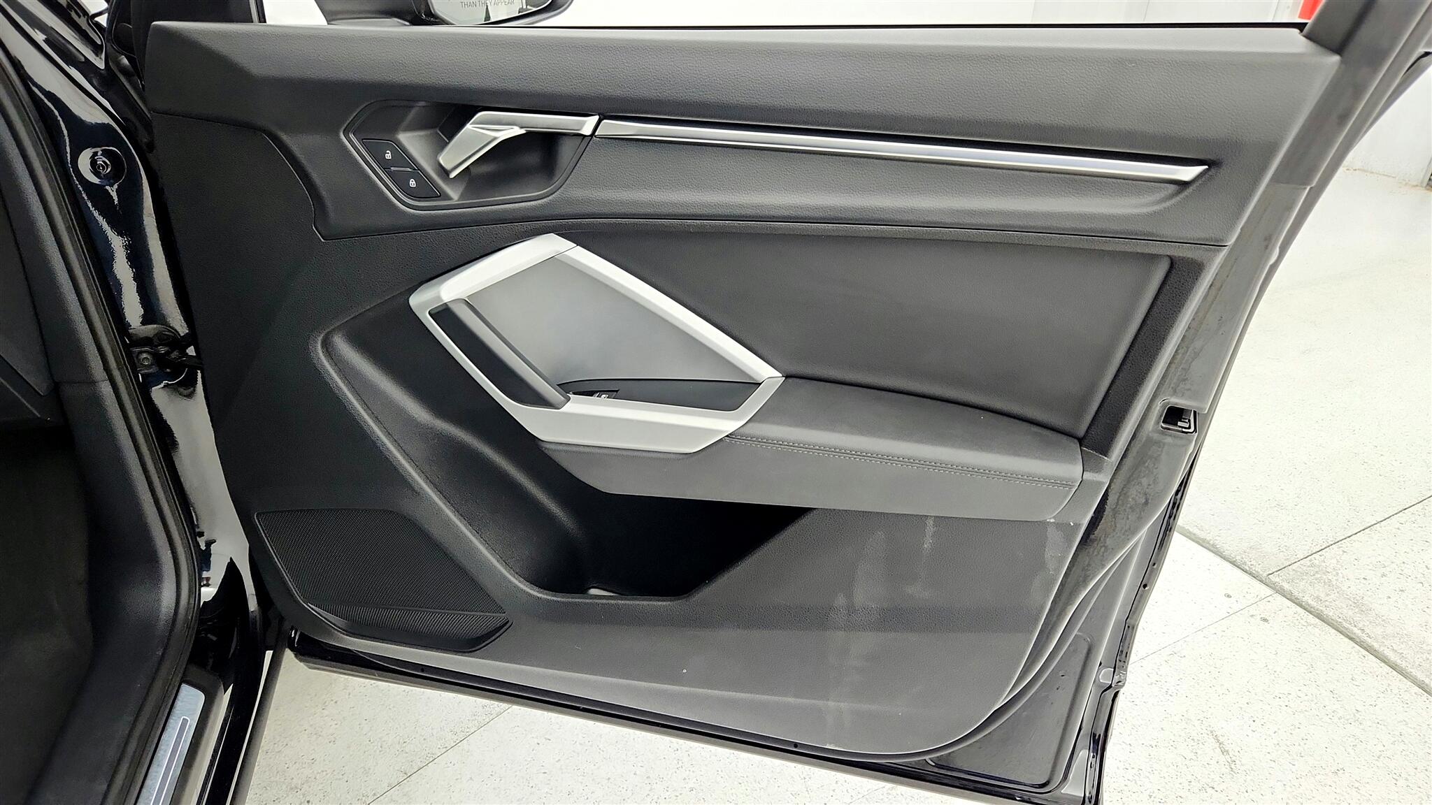 2023 Audi Q3 Premium S line photo 42