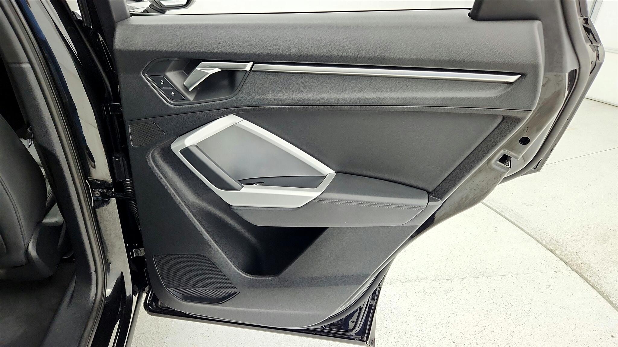 2023 Audi Q3 Premium S line photo 43