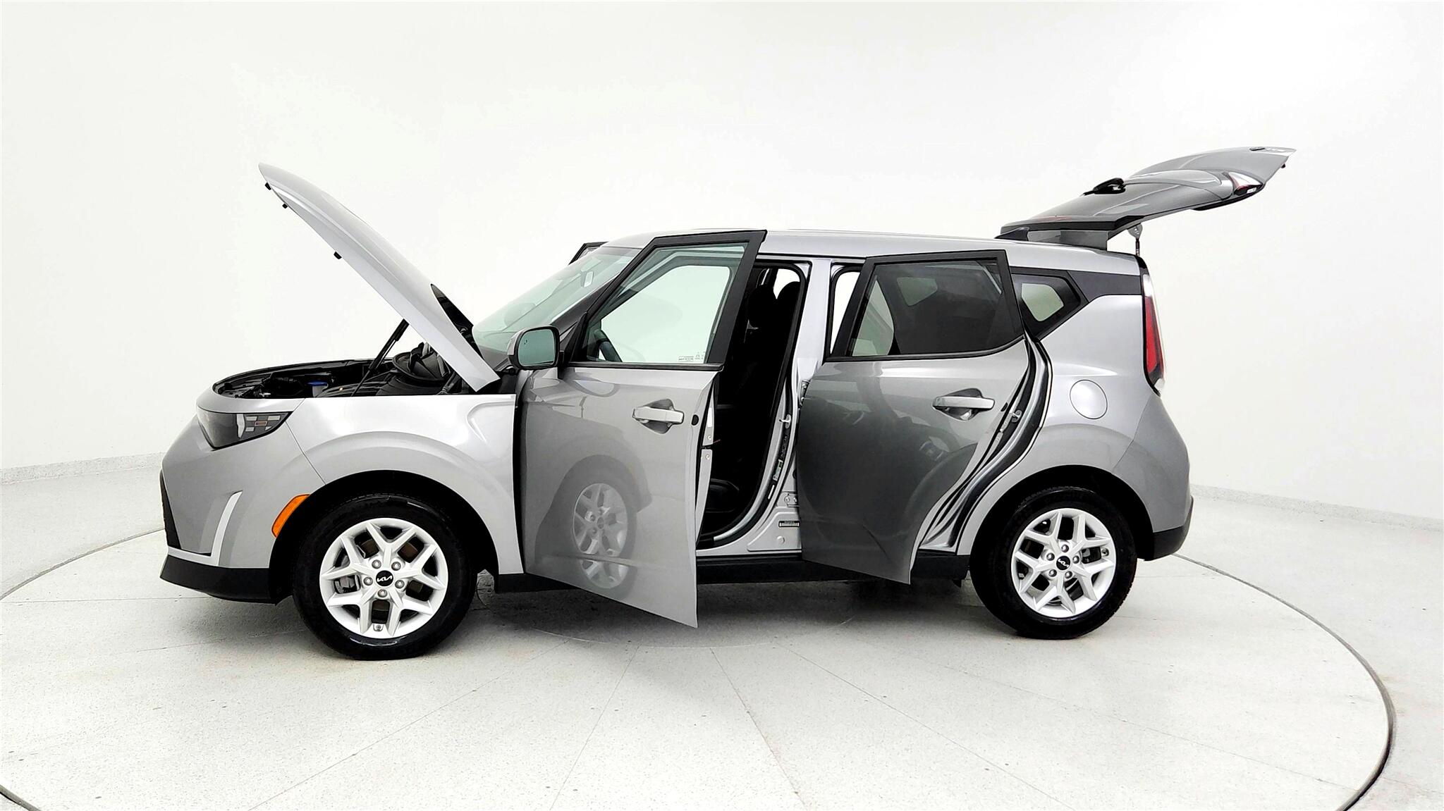 2023 Kia Soul LX photo 9