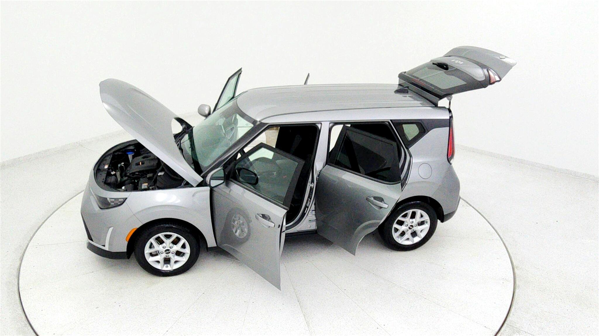 2023 Kia Soul LX photo 17