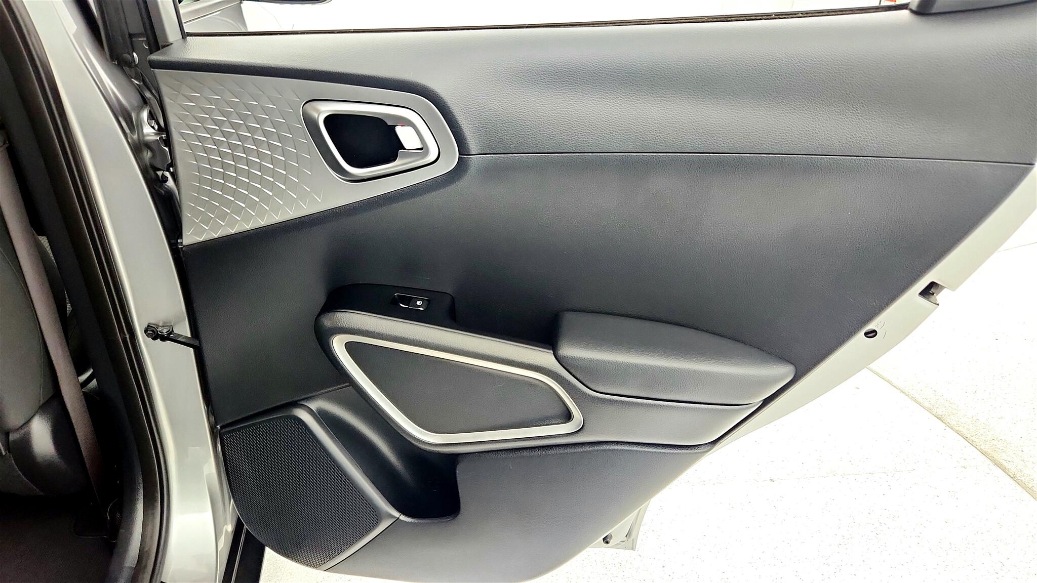 2023 Kia Soul LX photo 41