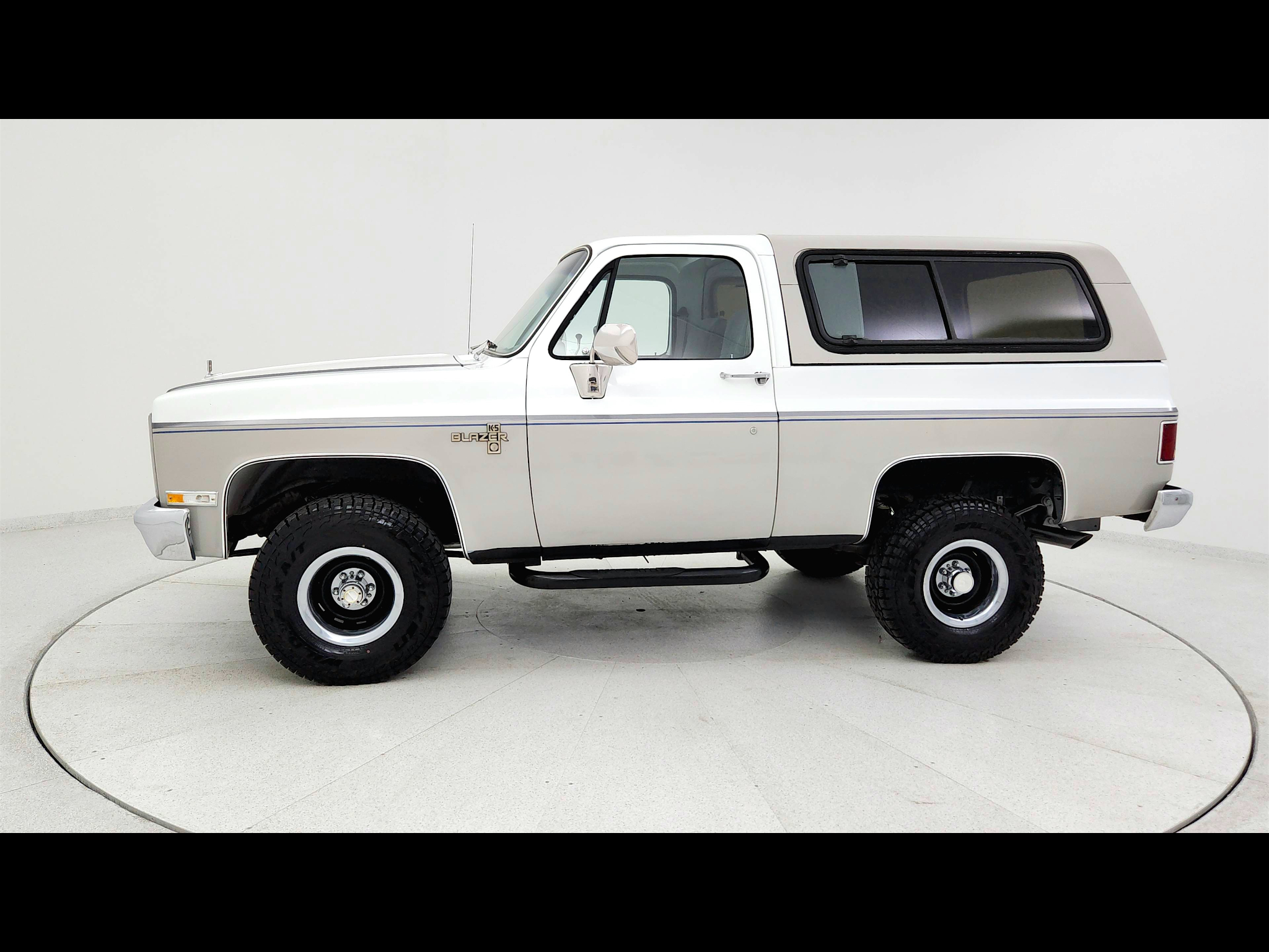 1982 Chevrolet Blazer Base 2D Sport Utility